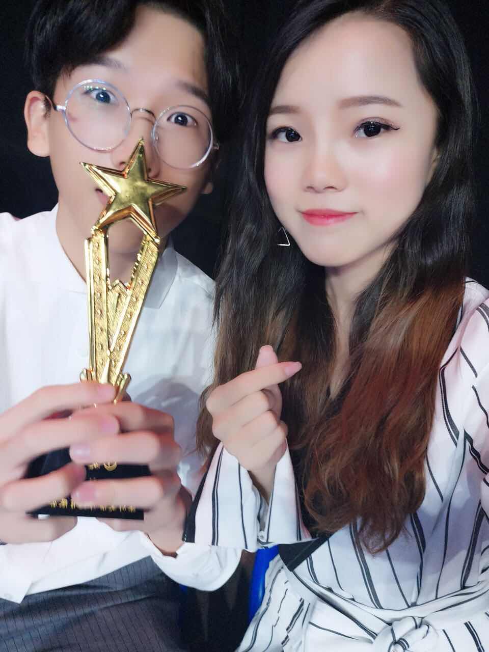 00后小毅奋斗承担家庭负债困难——麦果陈毅