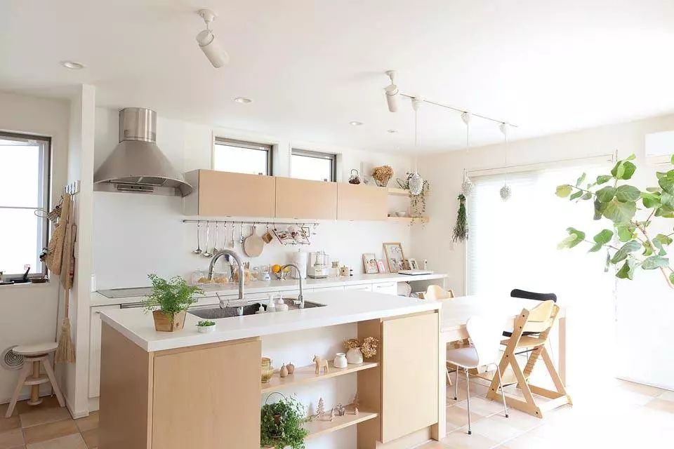 推荐做开放式厨房吗,开放式厨房和中岛有区别吗