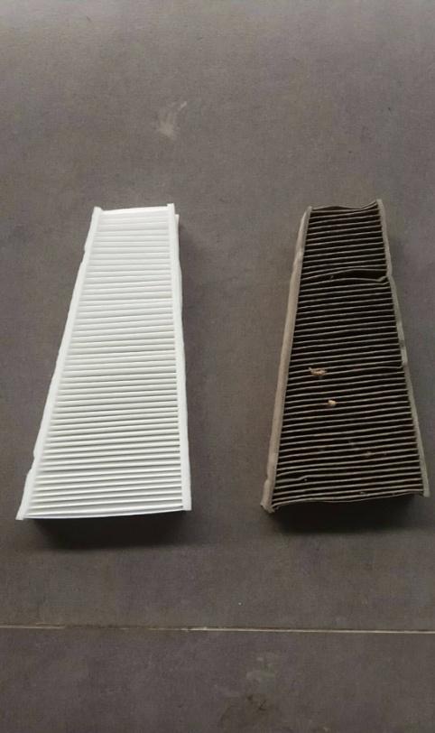 打开空调后的油烟味怎么解决,打开空调异味消失