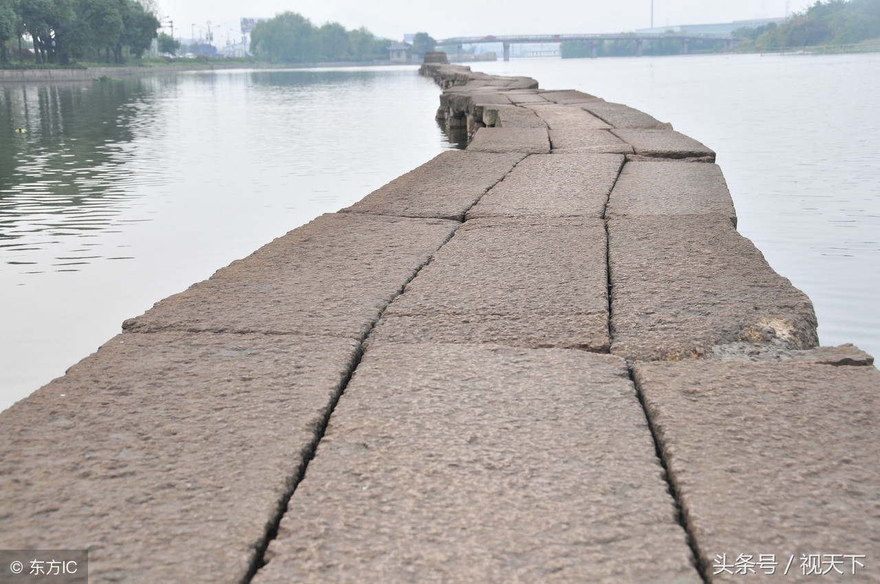 浙江乡间道路,浙江一条水上的路