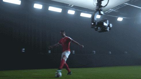 签下c罗,c罗和wey打球