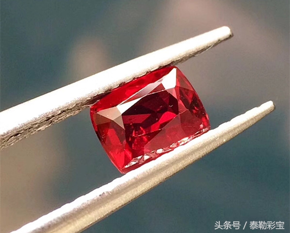 泰勒彩宝里面的红宝石,快速鉴别红宝石的真假