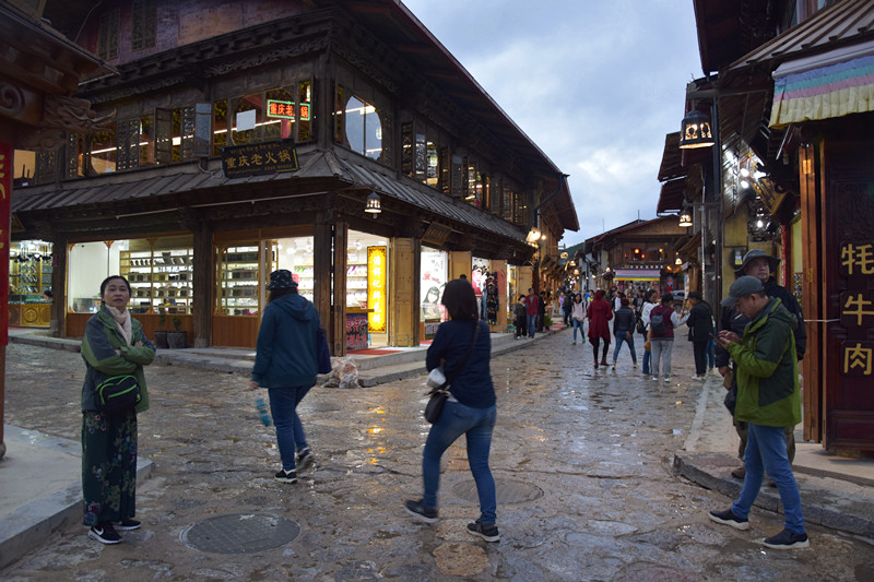 香格里拉旅行值得体验的7件事,香格里拉离西藏有多远