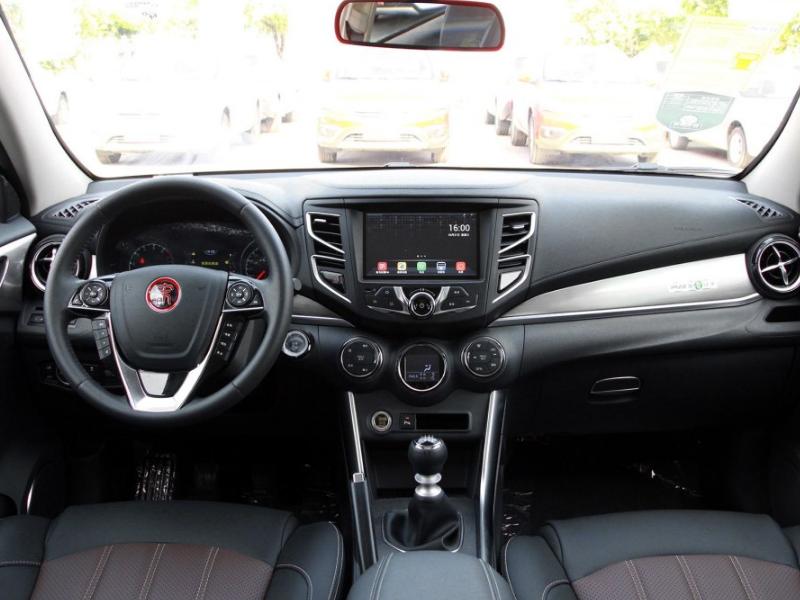 18年的大型比亚迪suv,2018款比亚迪宋七座用车感受