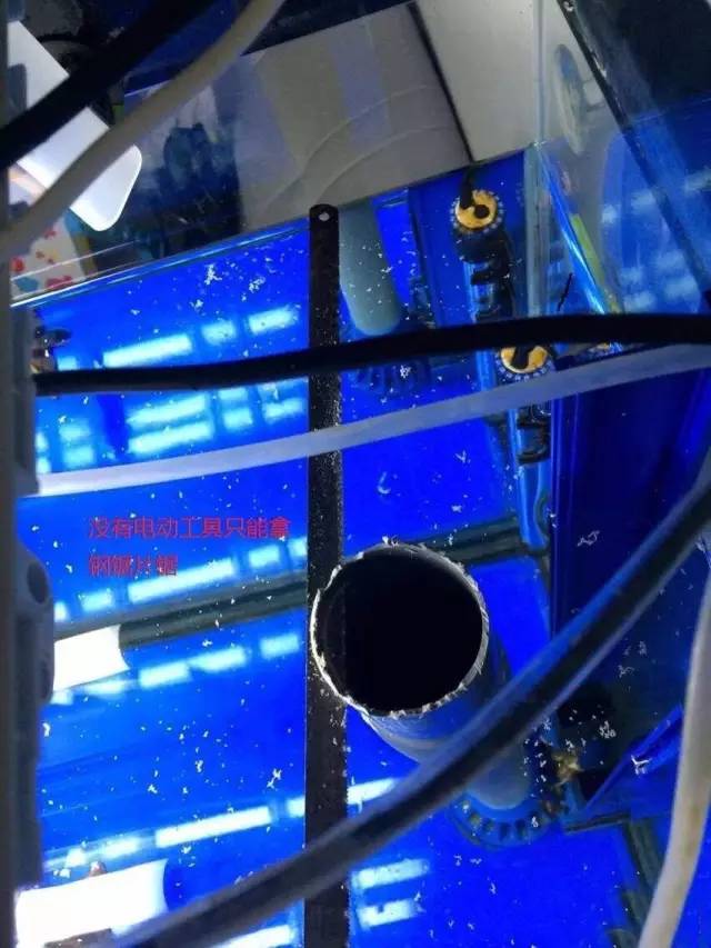 森森底滤鱼缸停电怎么防止溢流,森森鱼缸如何增大溢流区吸力