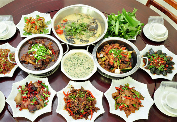 张家界三下锅哪里的最好吃,张家界正宗三下锅在哪里吃