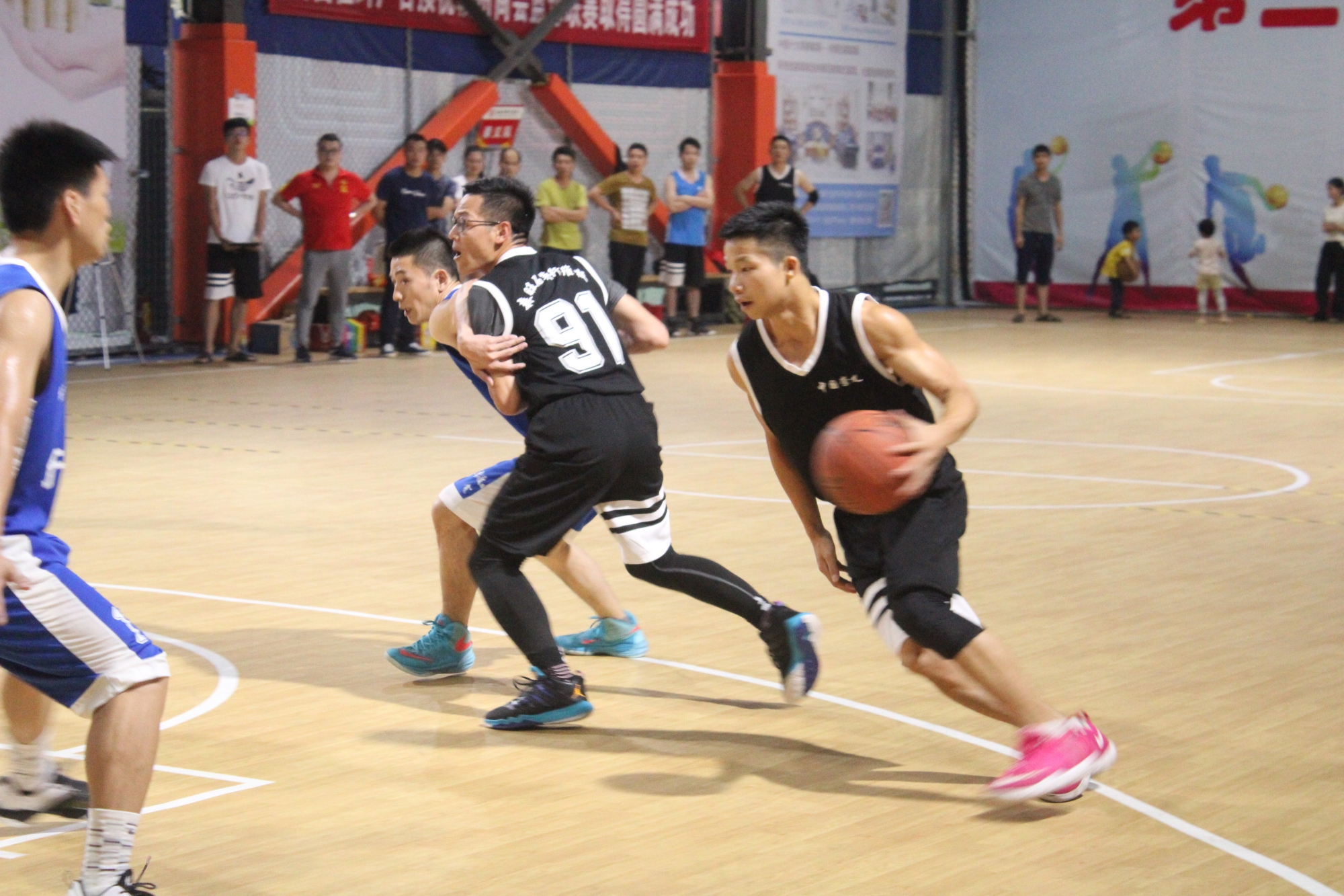 江西篮球联赛抚州对赣州,南昌赣州商会篮球联赛