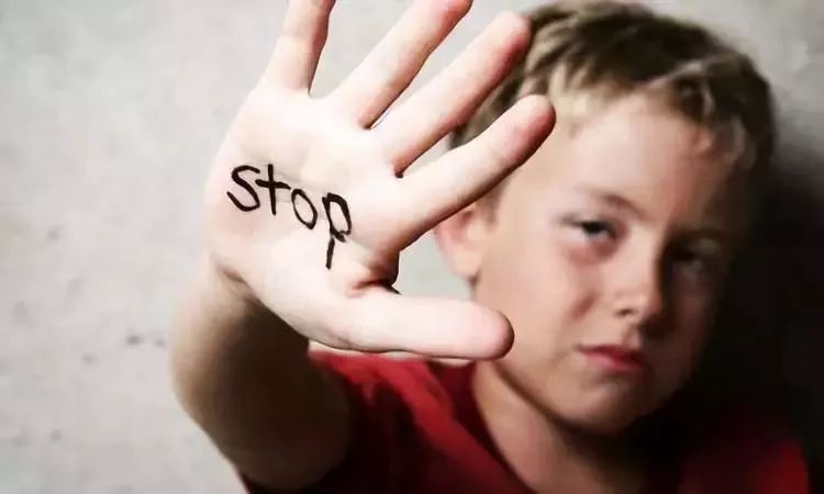 文爱、K友、语诱……被互联网“软色情”包围的未成年人