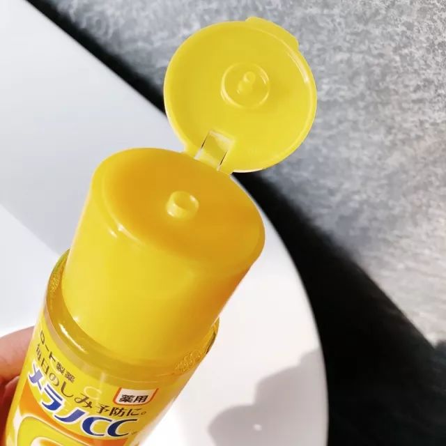 日本乐敦cc能美白吗,乐敦cc维c美白淡斑霜好用吗