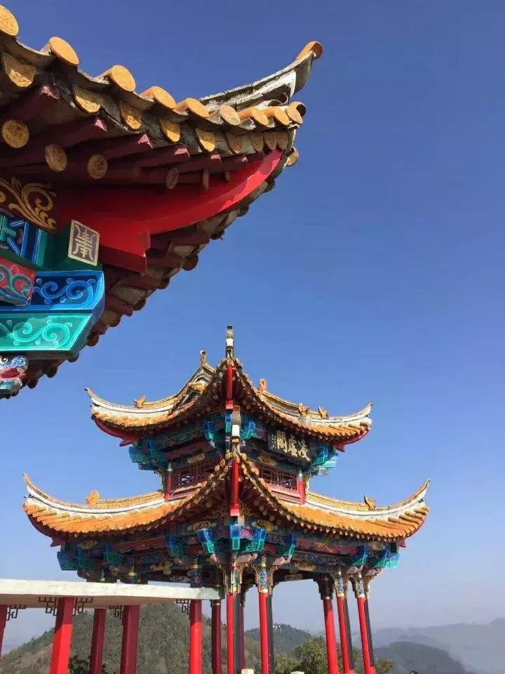 昆明国庆假期自驾游攻略,五一昆明最适合去的地方