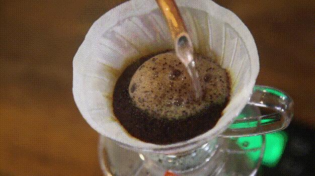 手冲咖啡粉水比1:15怎么计算克重,手冲咖啡豆养豆期和醒豆期的定义