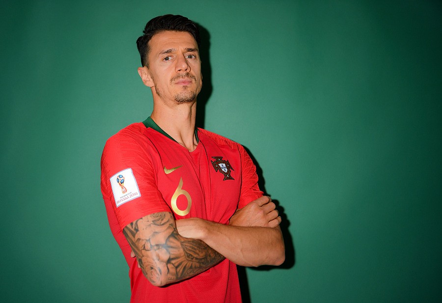 世界杯葡萄牙c罗高清大图,不一样的世界杯原版