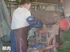 爱皮鞋的男人很多,爱鞋子的男人