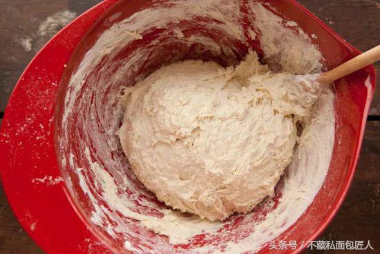 用面粉和牛奶做面包不用酵母,怎么做面包不用烤箱不用酵母