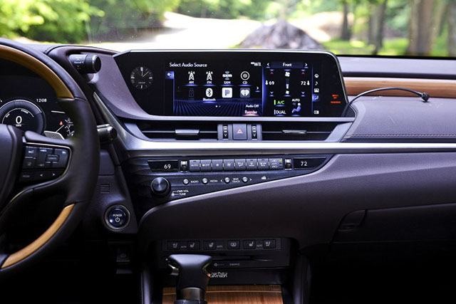 BBA劲敌将上市，发动机全球第一，奔驰也怕它，30万身价100万档次