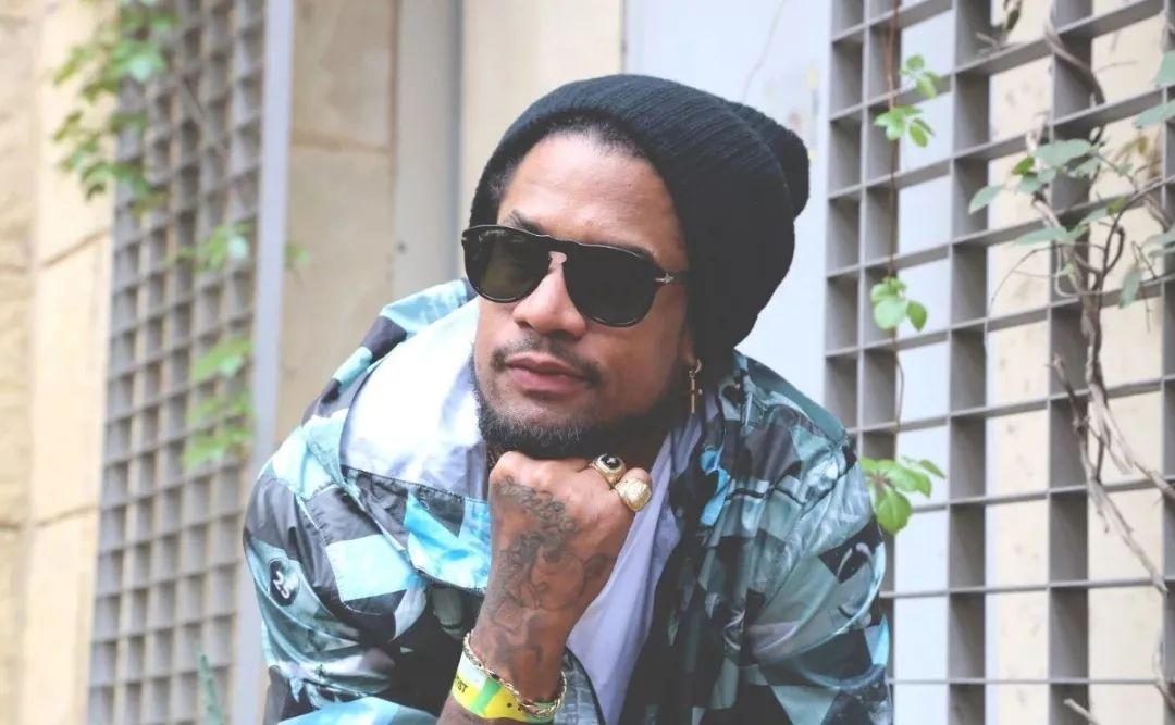 岛国名叫“星期天”，果然很懒很悠闲