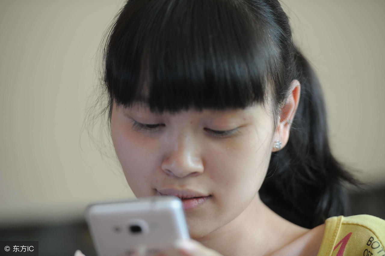 霸气且怂的昵称,很怂的网名昵称