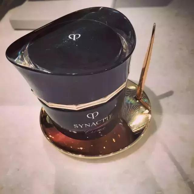 几千块的贵妇膏,几千块钱的面霜