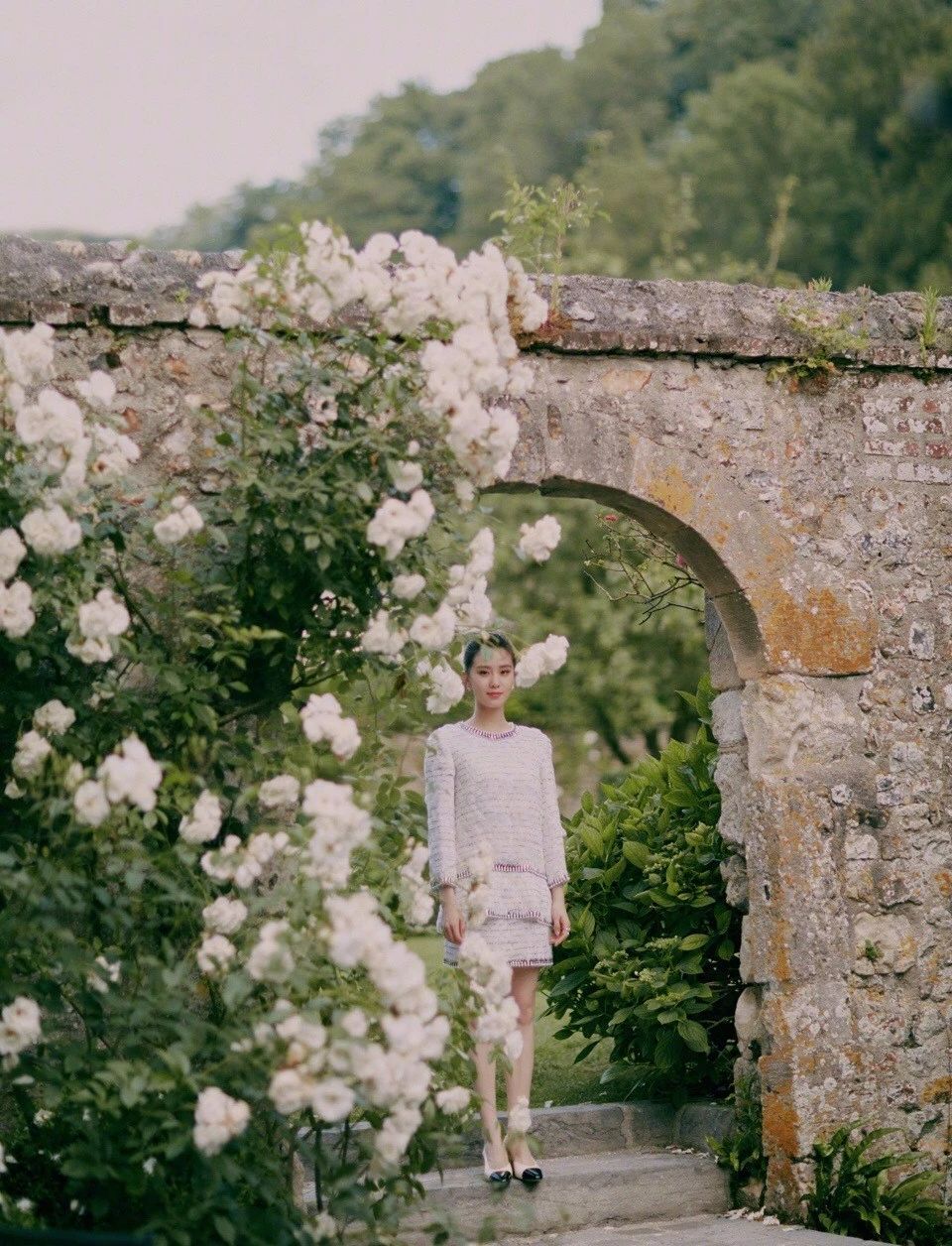 当刘诗诗遇见CHANEL，是仙女本人下凡了吧？