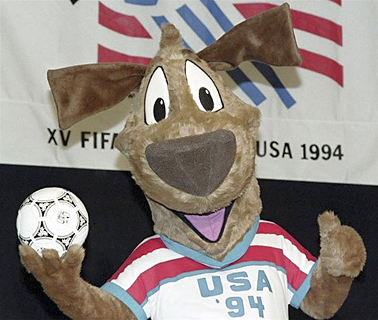 2018年世界杯吉祥物狼,从雄狮开始进化