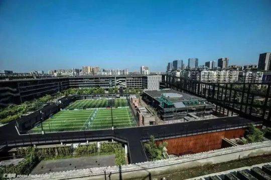 瑗挎潙瓒崇悆鍦烘潕浼竻,鏉庝集娓呬笘鐣屾澂闂ㄧエ