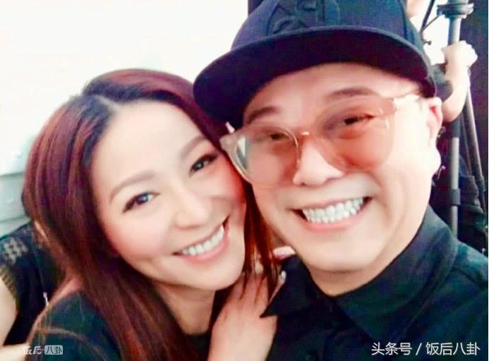 黎姿颜值巅峰笑容迷人,47岁黎姿素颜不老