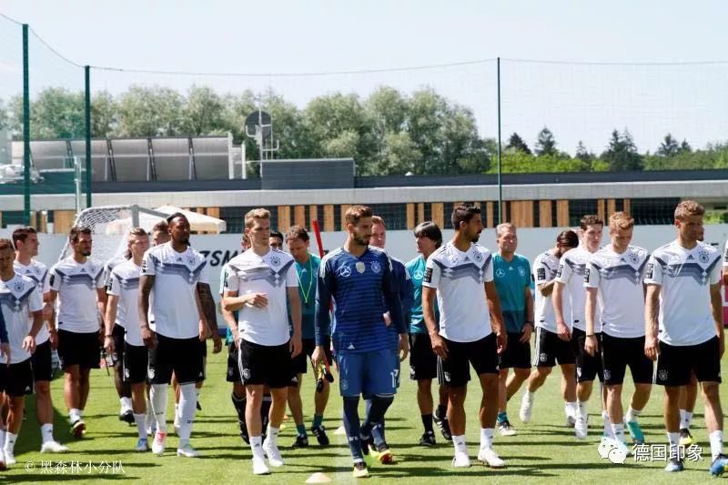 探营再次冲击大力神杯的德国队