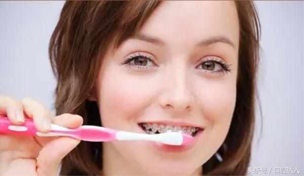 戴隐形牙套吃饭可以正常饮食吗,戴牙套饮食上该注意什么