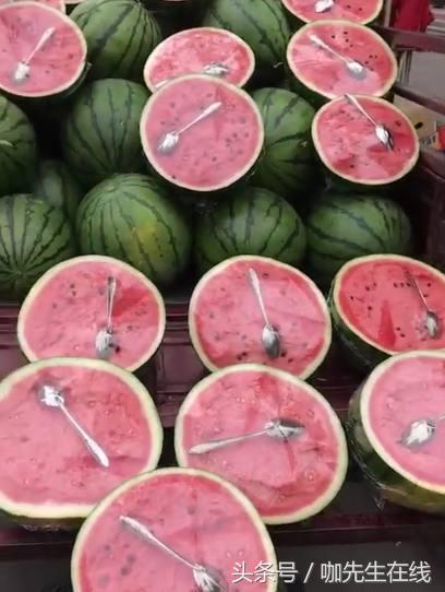 路边摊卖西瓜技巧,街头卖西瓜的技巧和方法