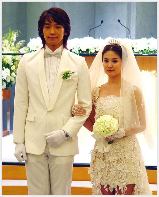 比世界杯还精彩的足球比赛,世界杯赛场高颜值女球迷惊艳镜头