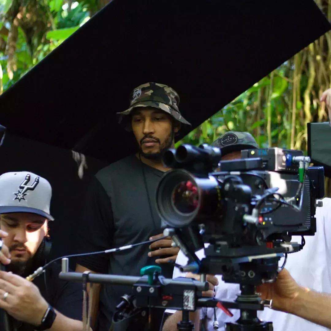 开挂的人生不需要解释图片,开挂的人生不需要解释合集