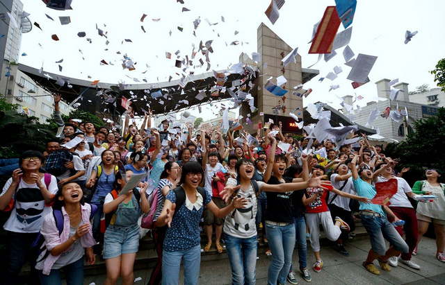 小鹿不再乱撞翻译,小鹿乱撞老鹿蹒跚的经典语录