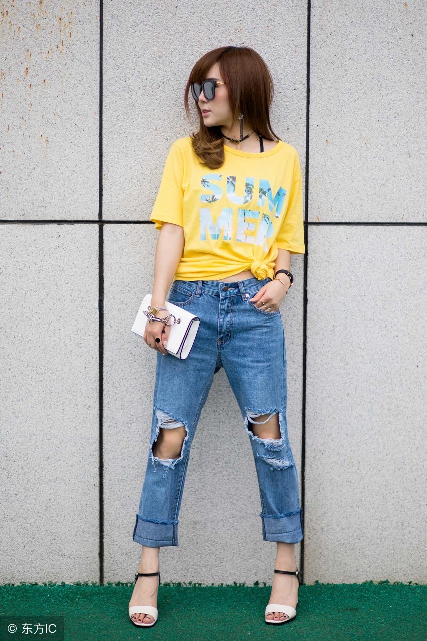 潮穿搭配什么口红,休闲风穿搭适合什么口红