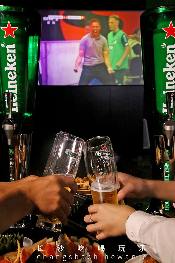 270度超一线江景餐吧,坐拥180度江景