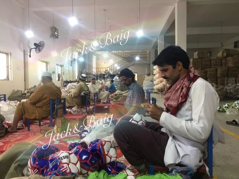 瓒崇悆寰侀泦,寰侀泦瓒崇悆