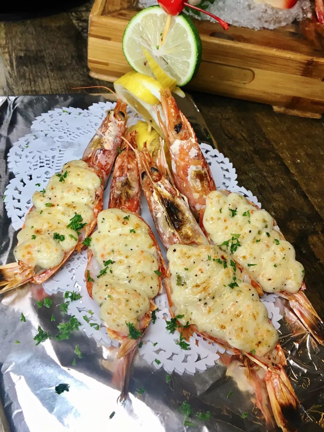 美食300道菜,长春最火的海鲜日料自助