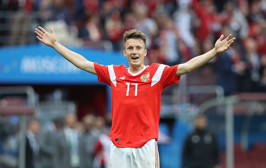 世界杯对沙特戈洛温,俄罗斯戈洛温进球