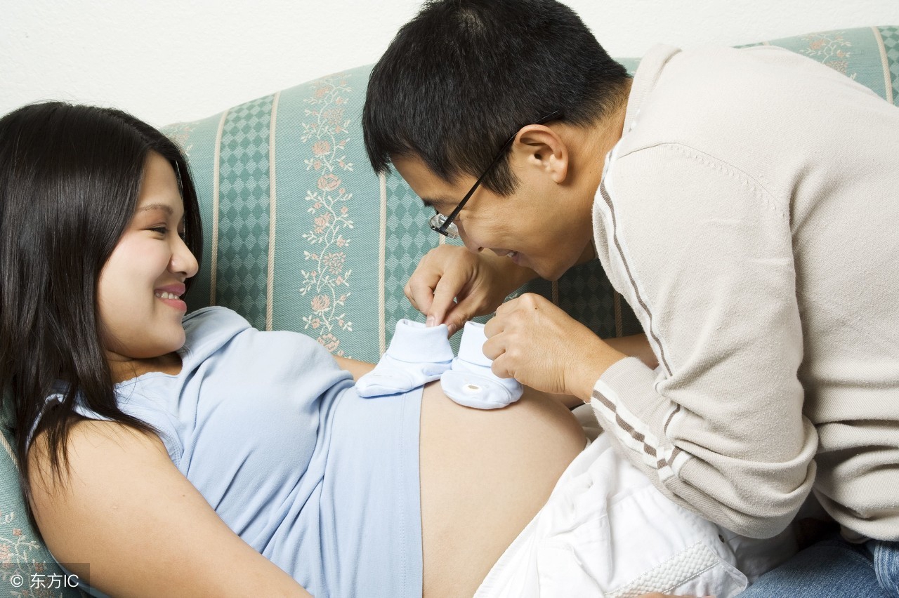 孕早期出血伴有轻微腹痛怎么办,孕早期出血但是无腹痛吃什么药