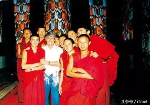 2015拉萨业余足球联赛,1956年足球联赛