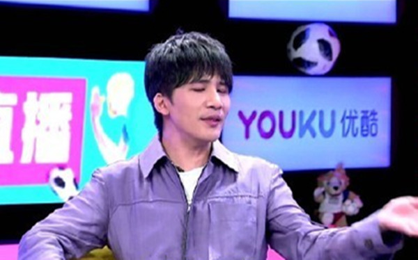 大张伟遭怼,大张伟调侃德国门将