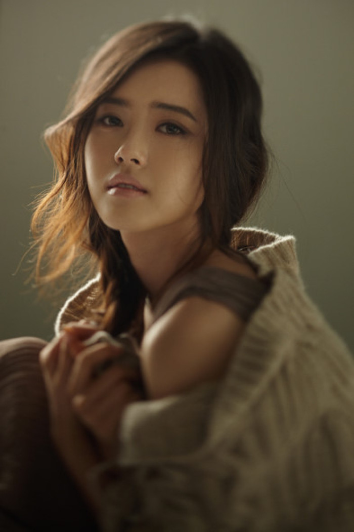 在酒桌上被朋友灌酒,在酒桌上被上司灌酒