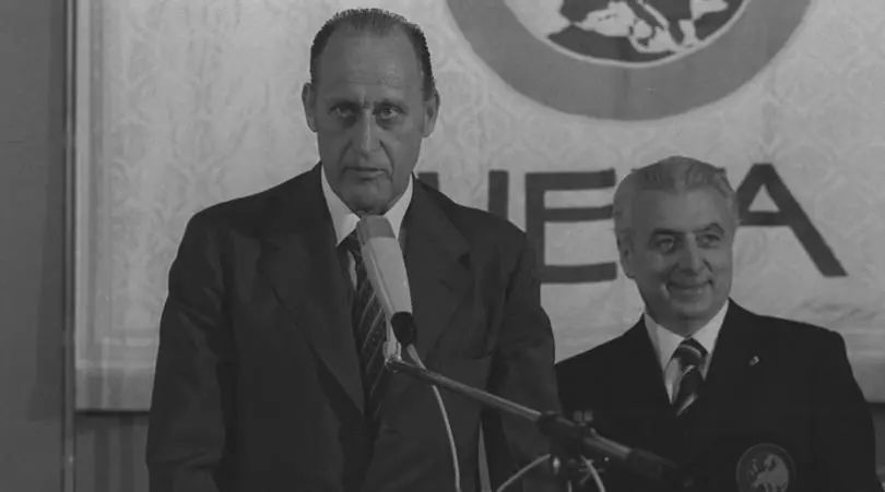 世界杯主要靠什么赚钱,世界杯有什么项目赚钱