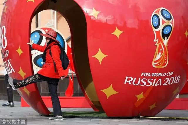 足球不应该是资本游戏,现在的足球本身就是资本家的游戏