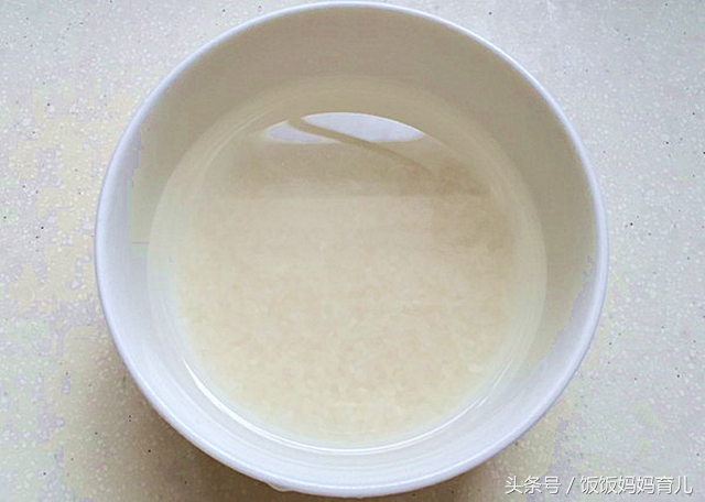 如何给宝宝添加辅食最好的方法,怎么给宝宝加辅食最合适