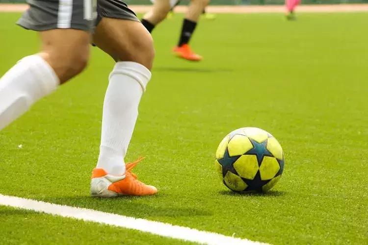 足球摄影怎样拍更好看一点,足球摄影技巧