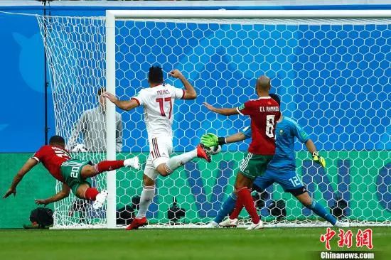 开奖世界杯！太疯狂！三场比赛、两次绝杀、一个帽子戏法……这就是我们热爱足球的原因！