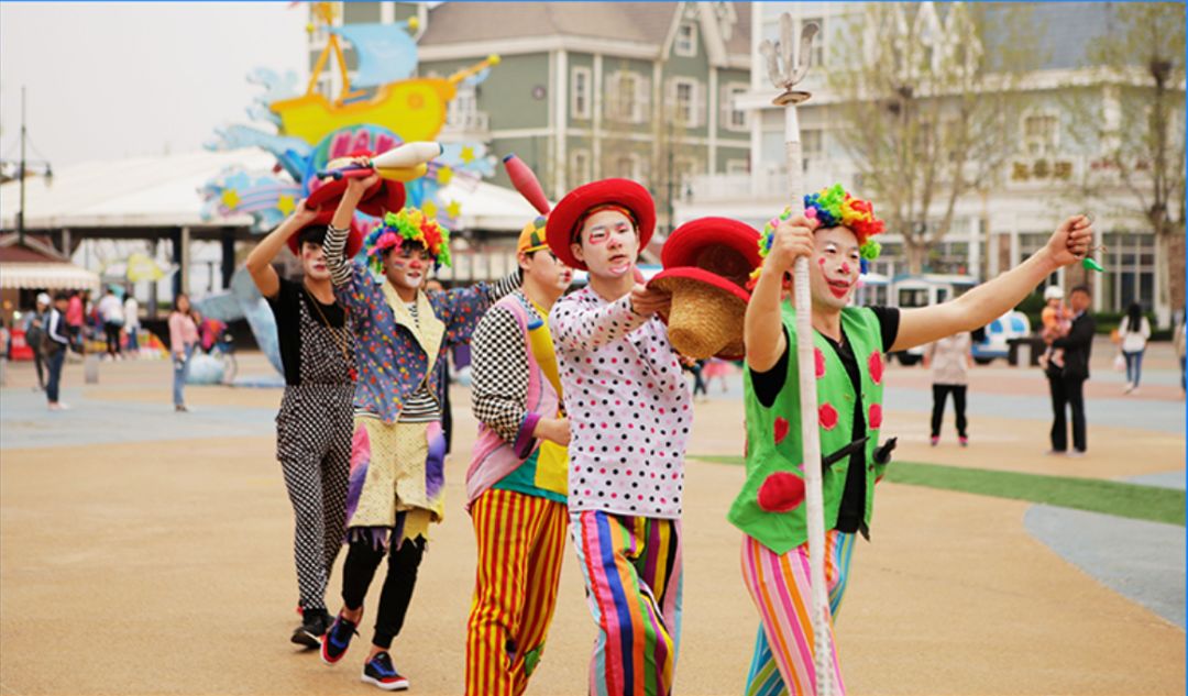 精彩活动｜海底世界杯精彩开战，烟台渔人码头打造别开生面“人+鱼”水下足球赛！