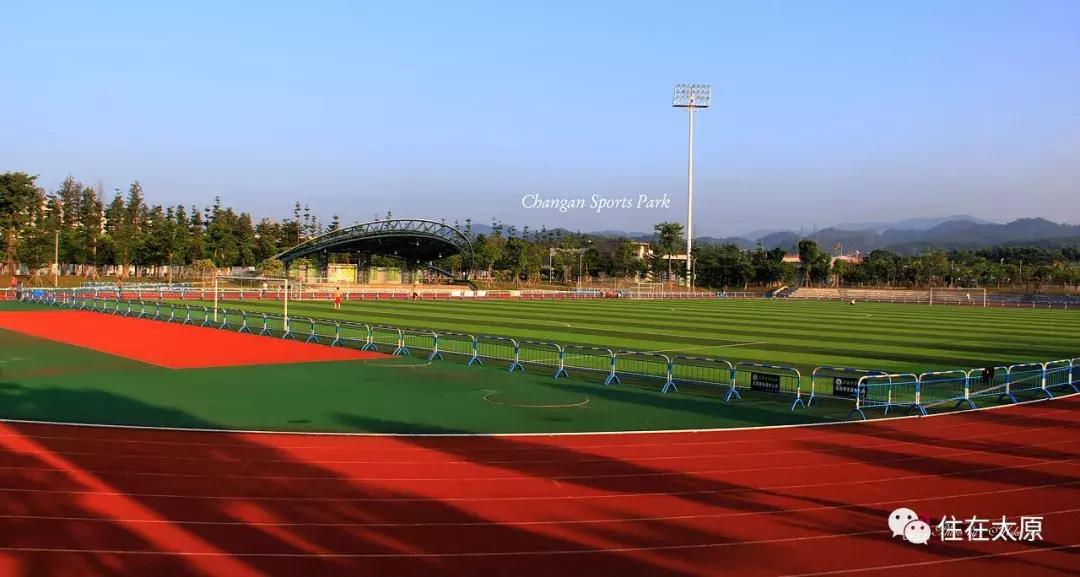 西山体育公园太原,西山体育公园足球场图片