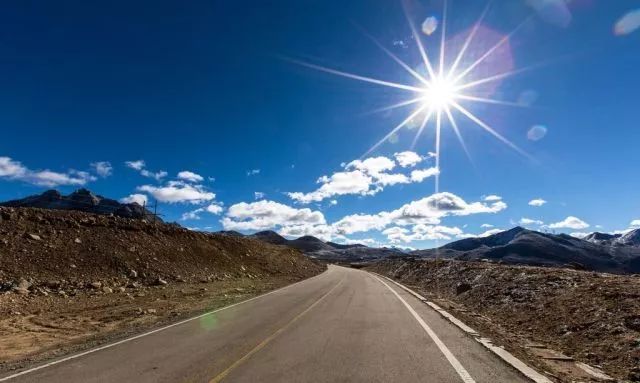 藿香正气水缓解中暑的药效是什么,藿香正气水能治热中暑吗