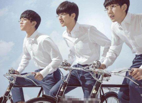 tfboys骑单车,tfboys骑摩托车视频